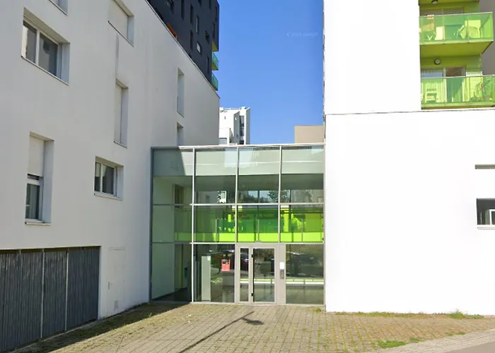 Chroma - Gare Sud アパート *